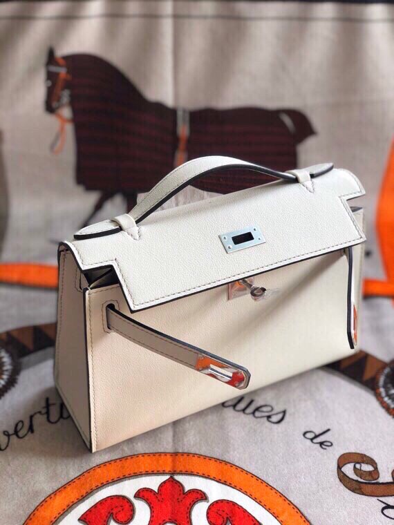 에르메스 미니 켈리백22 끄레 은장 스위프트